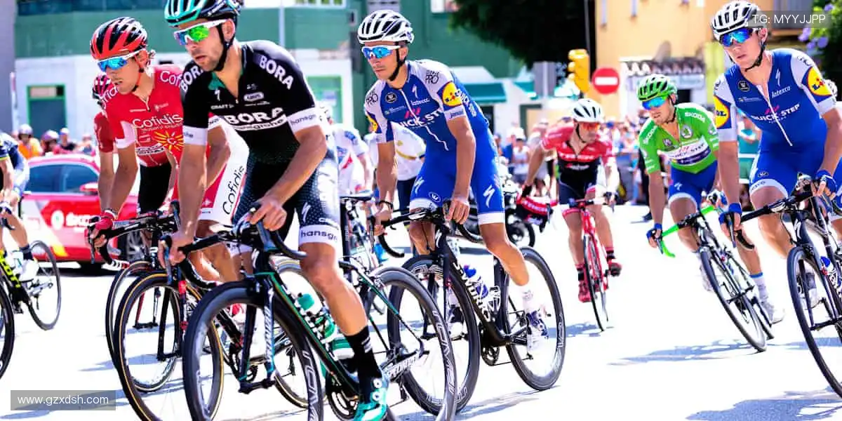 🎧【沉浸式体验】声临其境,感受赛场每一次呼吸!